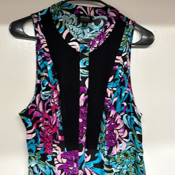 NWT Nicole Miller Floral Colorful sleeveless Dress - Picture 2 of 9